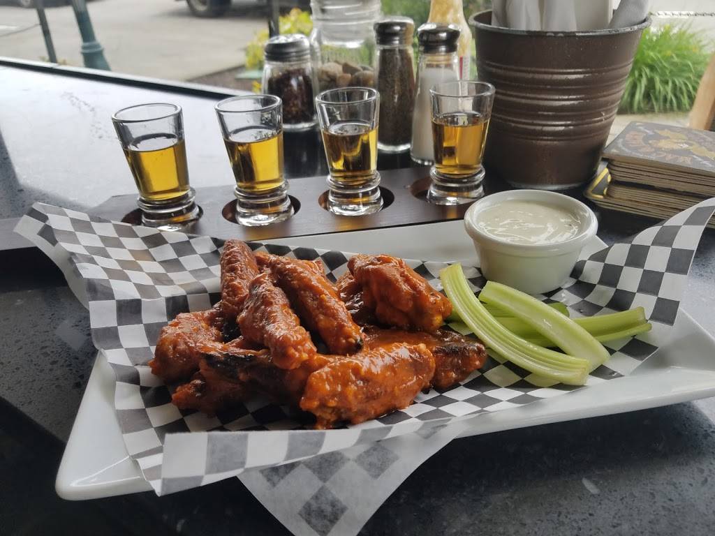 Jacksons Restaurant | restaurant | 1537 Cole St, Enumclaw, WA 98022, USA | 3602842424 OR +1 360-284-2424