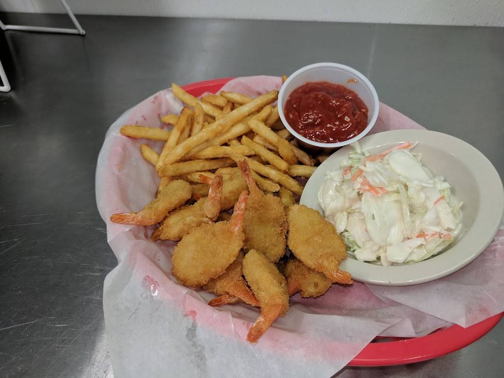 The Raider | restaurant | 817 S Highland St, Williamsburg, IA 52361, USA | 3196681271 OR +1 319-668-1271