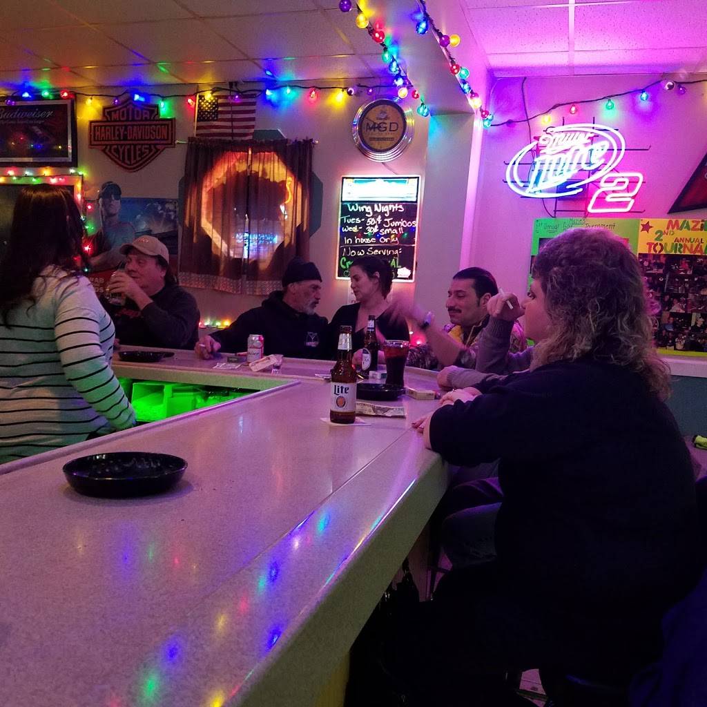 Mazies Place | restaurant | 731 Dunmore St, Throop, PA 18512, USA | 5704897696 OR +1 570-489-7696