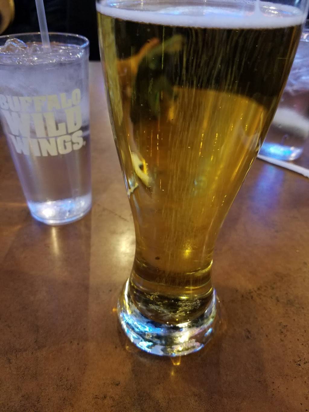 Buffalo Wild Wings | meal takeaway | 702 W Riverdale Rd, Riverdale, UT 84405, USA | 8013922337 OR +1 801-392-2337