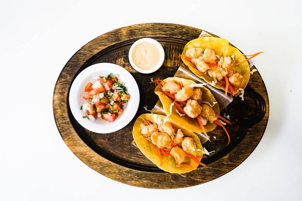 L. A. Chankla | restaurant | 5354 Wilshire Blvd, Los Angeles, CA 90036, USA | 3239368337 OR +1 323-936-8337