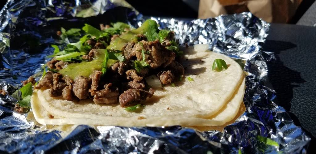 Pacos Tacos | restaurant | 1689 Kendall Dr I, San Bernardino, CA 92407, USA | 9098802755 OR +1 909-880-2755