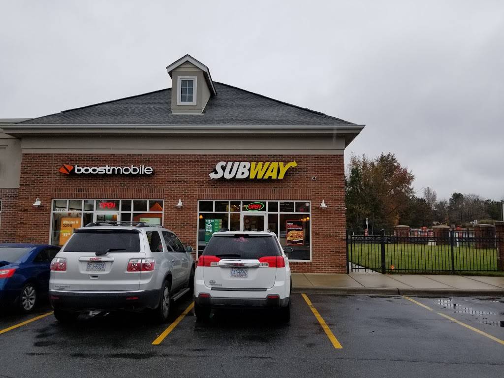 Subway | restaurant | 525 Hampton Pointe, Hillsborough, NC 27278, USA | 9197323226 OR +1 919-732-3226
