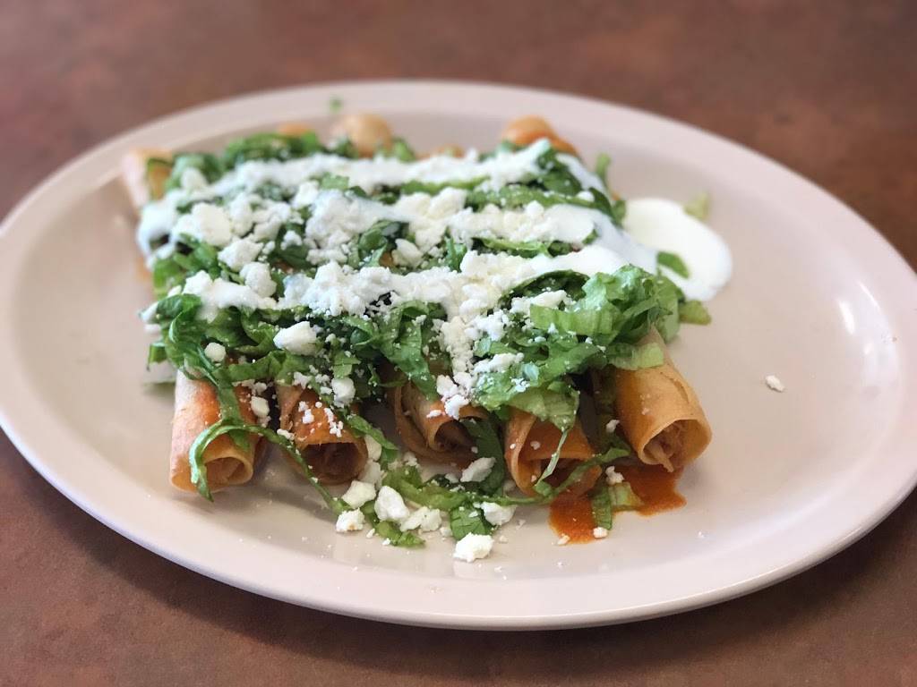 Aztec tacos | restaurant | 77 Montreal Rd, Vanier, ON K1L 6E8, Canada | 6137419998 OR +1 613-741-9998