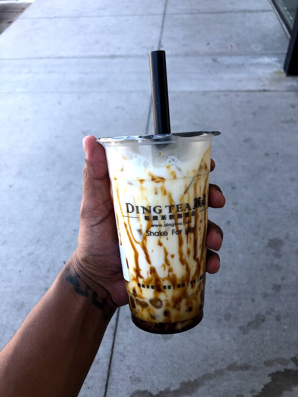 Dingtea Denver | cafe | 1699 S Colorado Blvd unit e, Denver, CO 80222, USA | 7203248663 OR +1 720-324-8663