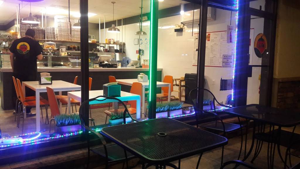 Tigas Artisan Pizzeria | restaurant | 643 Stokes Rd, Medford, NJ 08055, USA | 6092573324 OR +1 609-257-3324