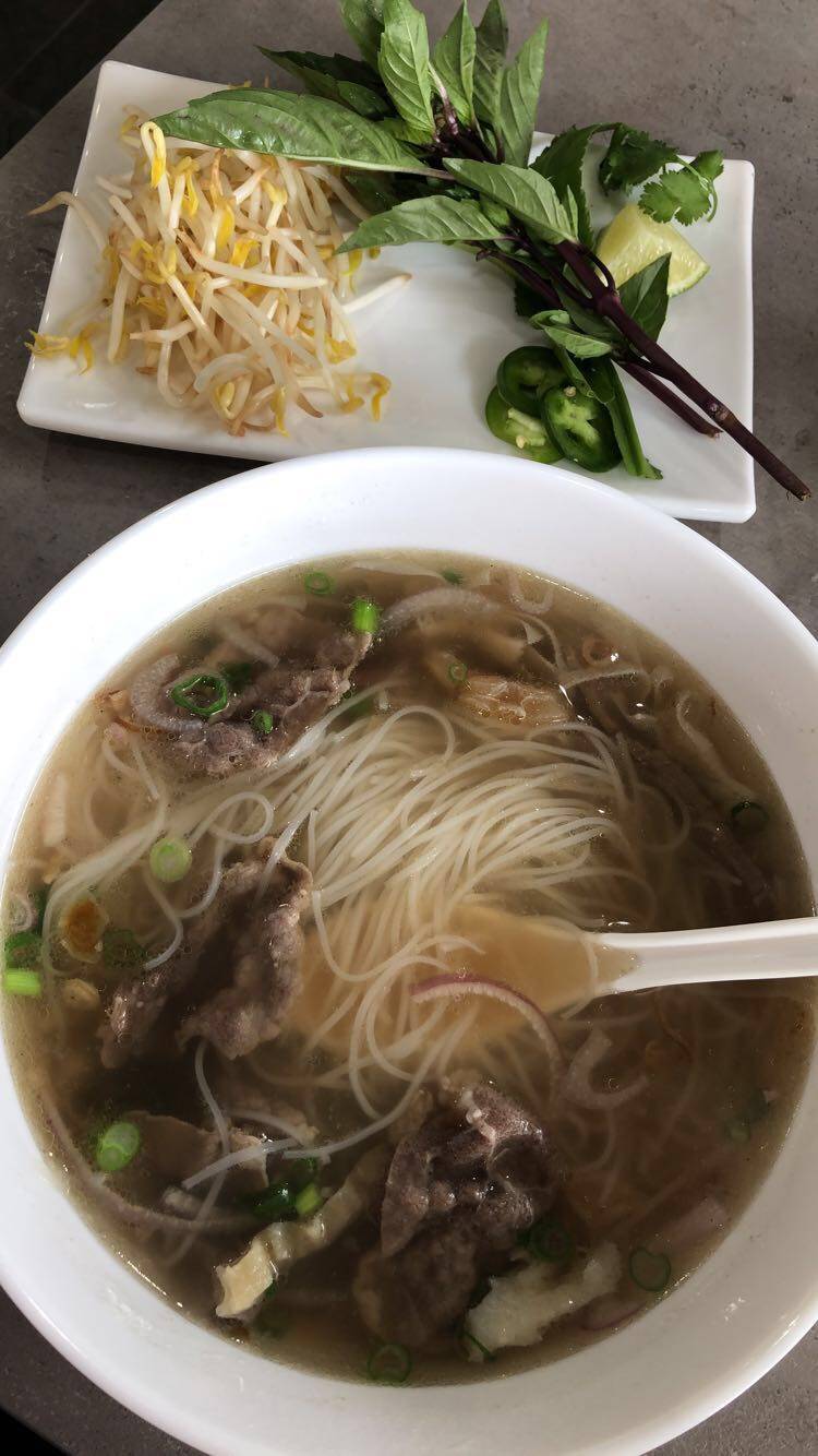 The Pho Pot | restaurant | 5673 Dixie Hwy, Waterford Twp, MI 48329, USA | 2487421220 OR +1 248-742-1220