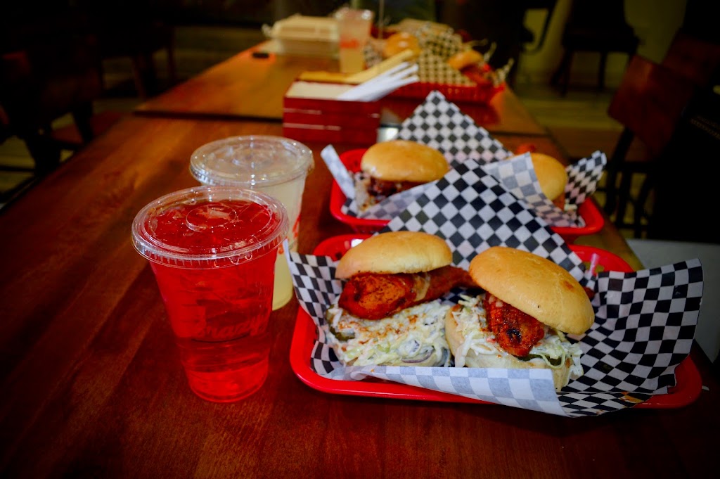 Crazy Ds Hot Chicken | restaurant | 8175 S Virginia St suite 800, Reno, NV 89511, USA | 7753841084 OR +1 775-384-1084