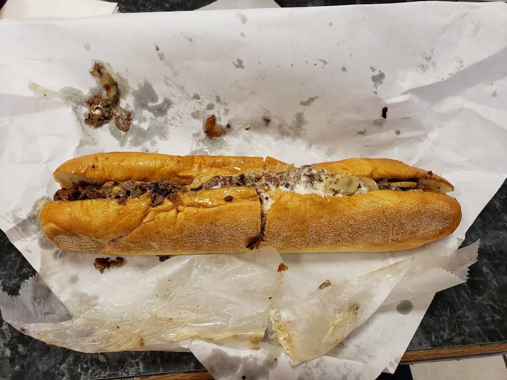 Iggles Cheesesteaks & Burgers | restaurant | 2678 Virginia Beach Blvd, Virginia Beach, VA 23452, USA | 7573400317 OR +1 757-340-0317