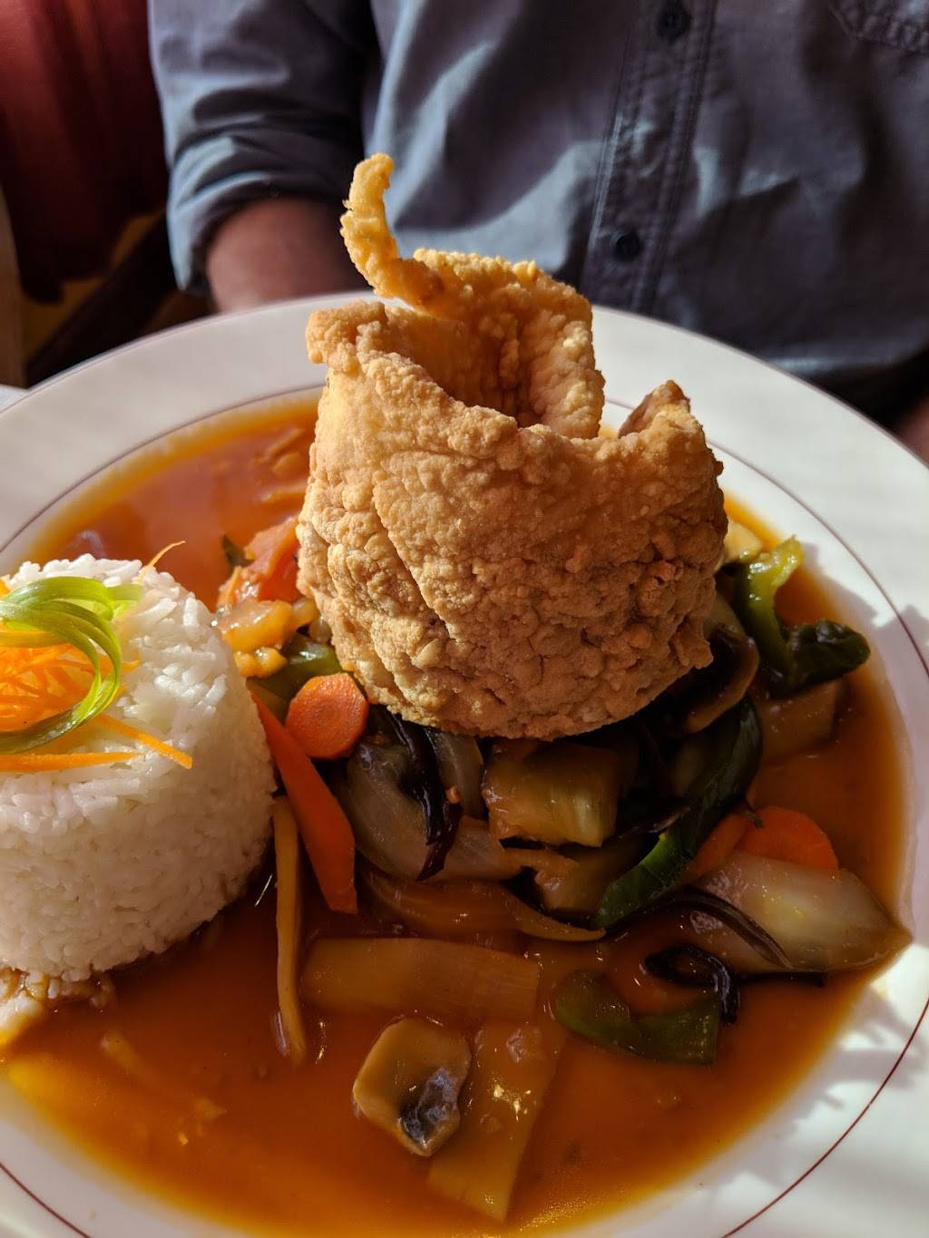 Baan Sawan Thai Bistro | restaurant | 2135 Devine St, Columbia, SC 29205, USA | 8032528992 OR +1 803-252-8992