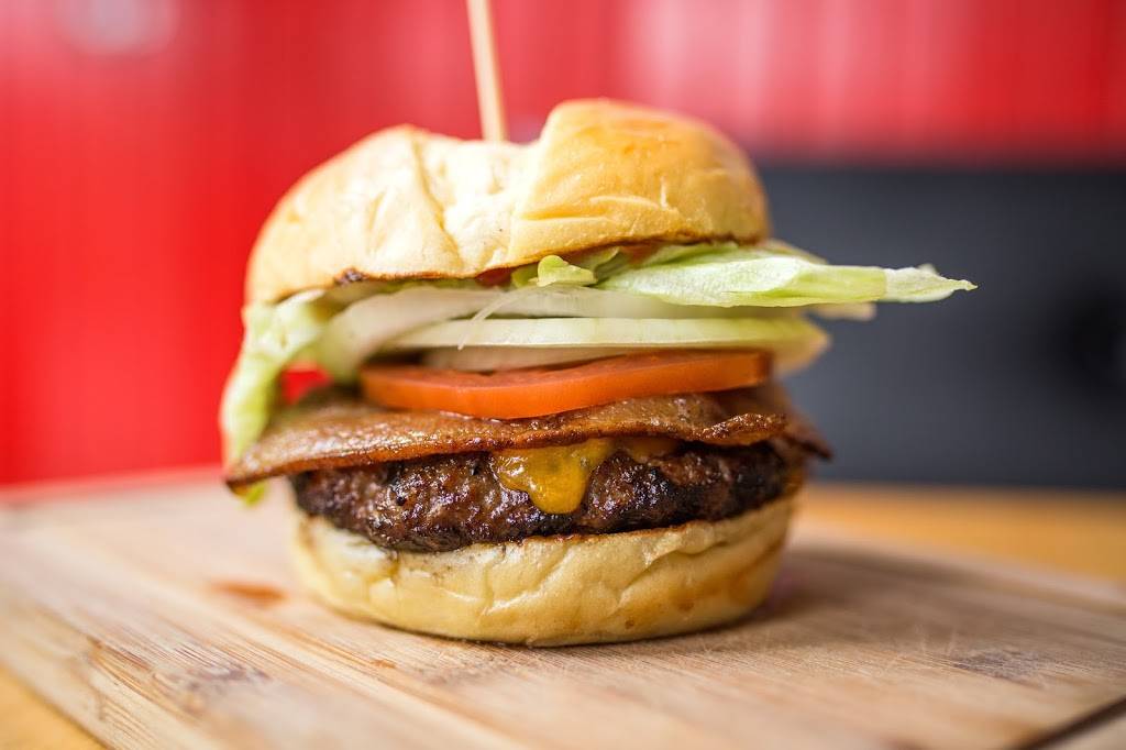 Butcher & The Burger | restaurant | 1021 W Armitage Ave, Chicago, IL 60614, USA | 7736973735 OR +1 773-697-3735