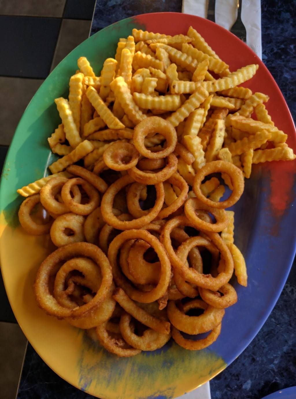 Wings Over Springfield | restaurant | 1219 Parker St, Springfield, MA 01129, USA | 4137839464 OR +1 413-783-9464