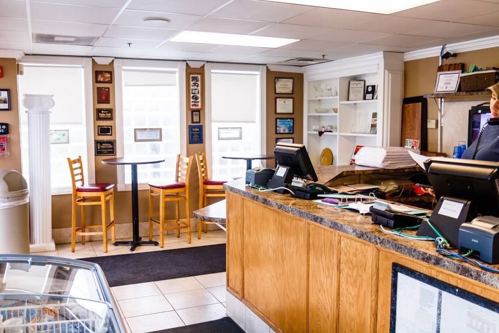 Salinas Pasta & Pizza | restaurant | 7551 175th St, Tinley Park, IL 60477, USA | 7086149100 OR +1 708-614-9100