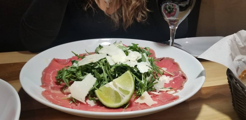 Piola Memorial | restaurant | 1415 S Voss Rd STE 135, Houston, TX 77057, USA | 8326685436 OR +1 832-668-5436