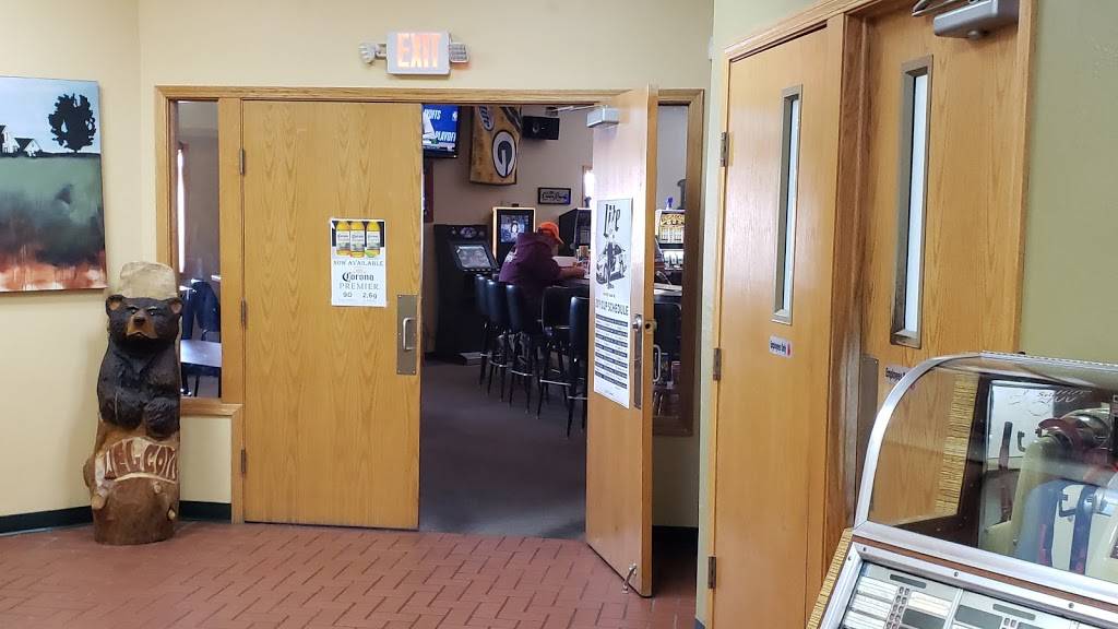 Kelley Bs PUB | restaurant | 623 Depere Rd, Denmark, WI 54208, USA | 9208638148 OR +1 920-863-8148