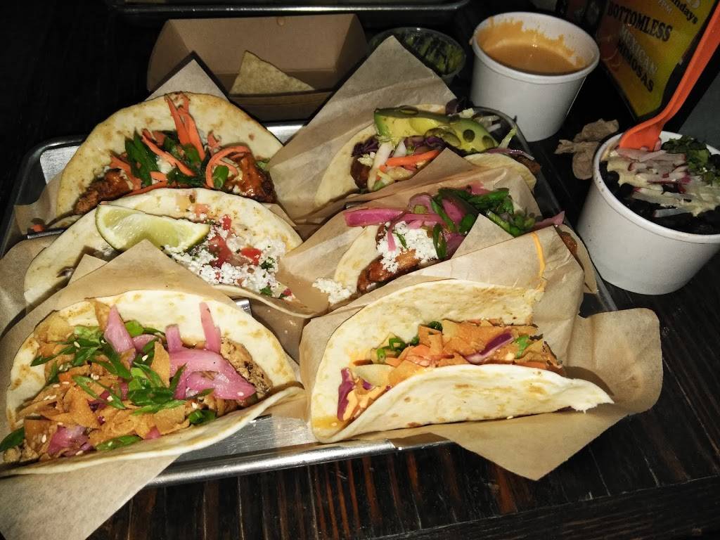 Club Taco | restaurant | 200 N Kirkwood Rd, Kirkwood, MO 63122, USA | 3148581488 OR +1 314-858-1488