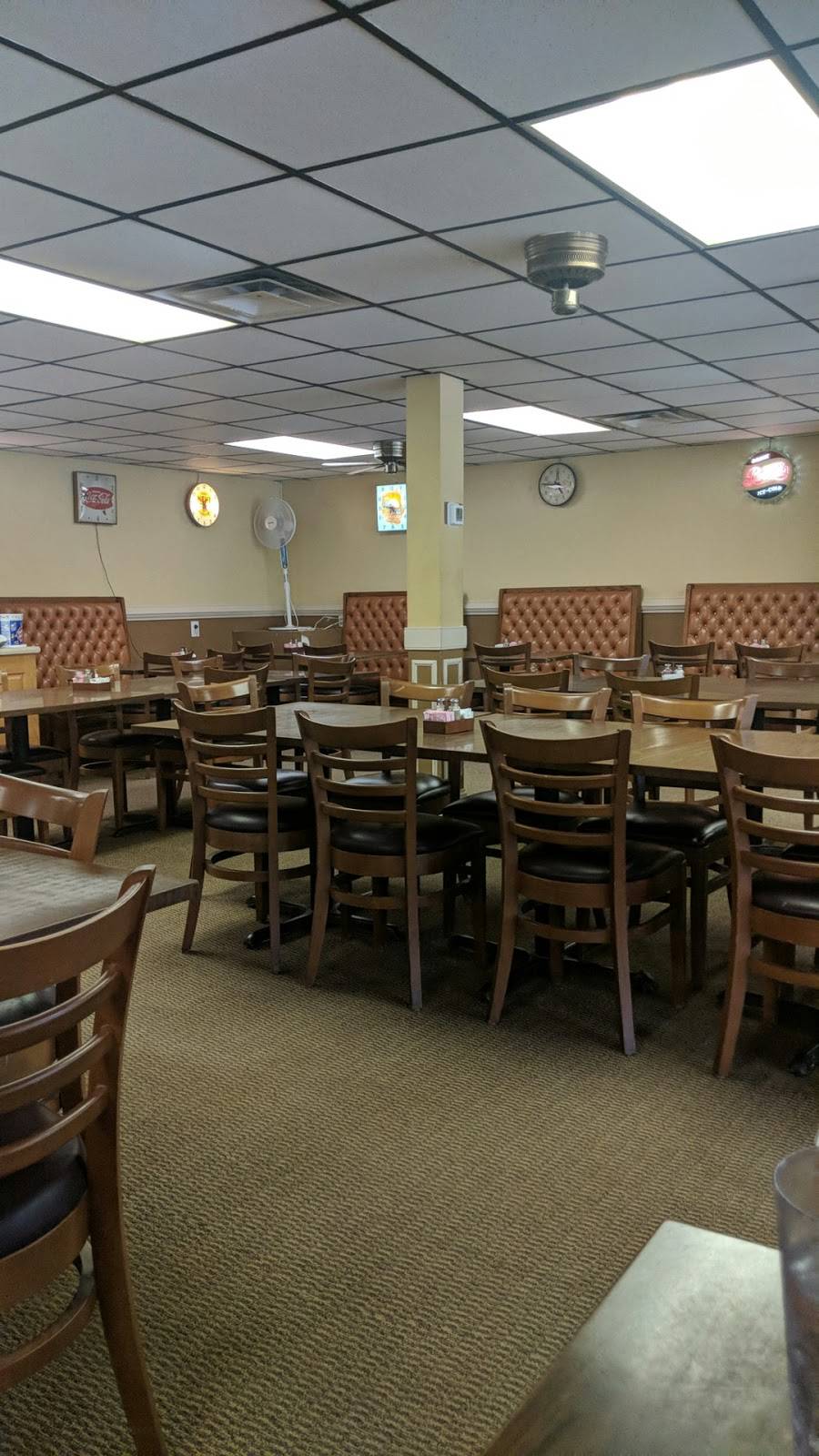 Cherokee Ranch Restaurant | restaurant | 14071 Cumming Hwy, Cumming, GA 30040, USA | 7708894335 OR +1 770-889-4335