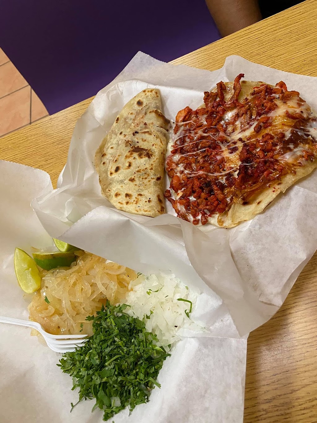 Taqueria La Estacion | restaurant | 509 W 2nd St, Mercedes, TX 78570, USA | 9565652889 OR +1 956-565-2889