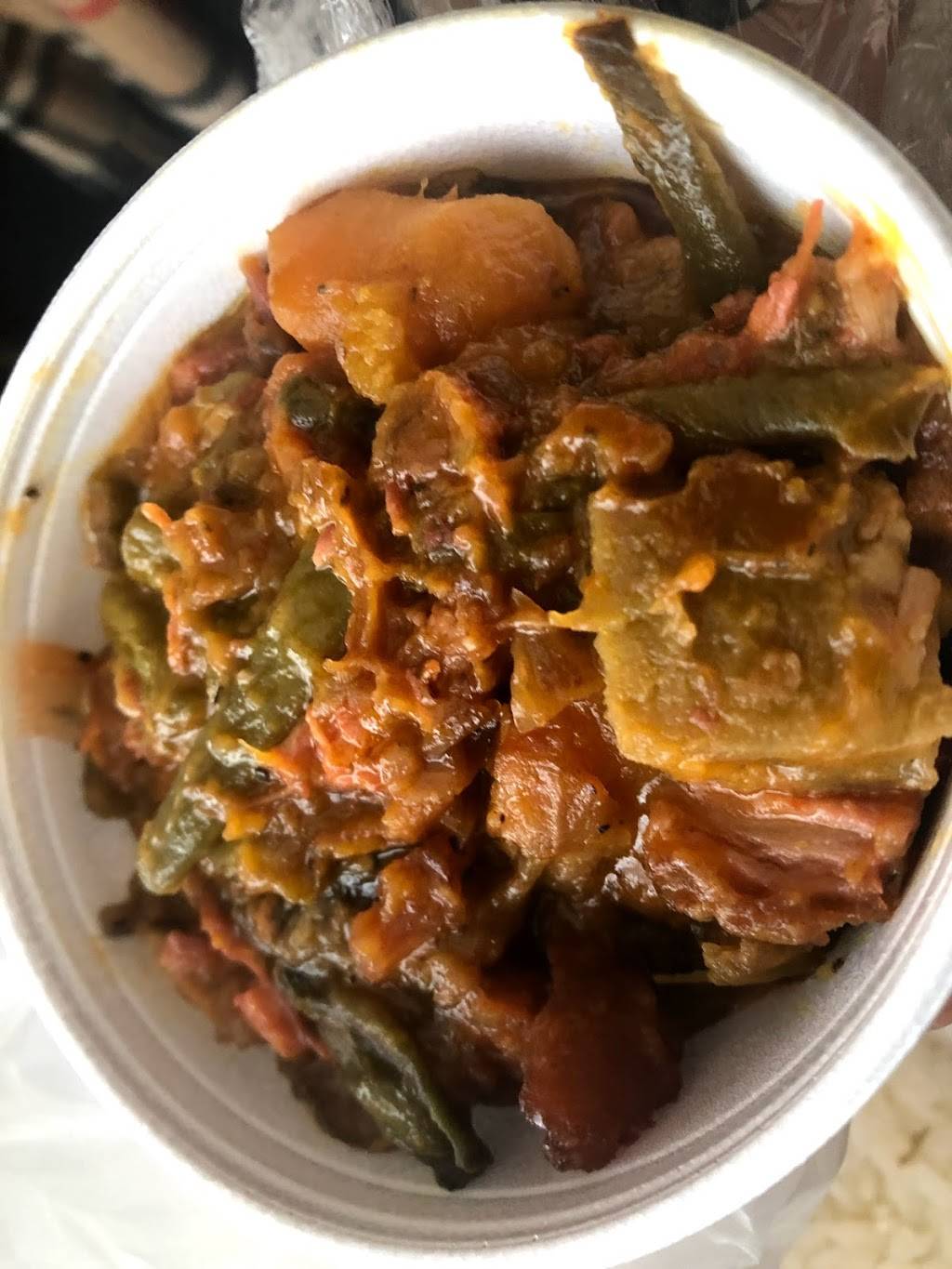 Ellens Pinoy Grille | restaurant | 7921 Valley View St, La Palma, CA 90623, USA | 7145228866 OR +1 714-522-8866