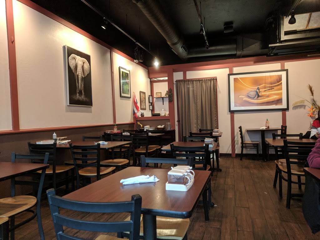 Thai & Noodle Outlet | restaurant | 5813 Forbes Ave, Pittsburgh, PA 15217, USA | 4124222003 OR +1 412-422-2003