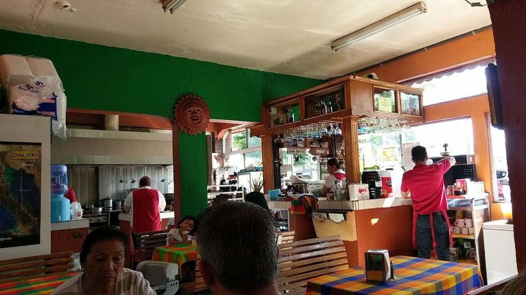 Carnitas La Flor de Michoacan #2 | restaurant | 22710, Zona Centro, 22710 Rosarito, B.C., Mexico | 016616120433 OR +52 661 612 0433