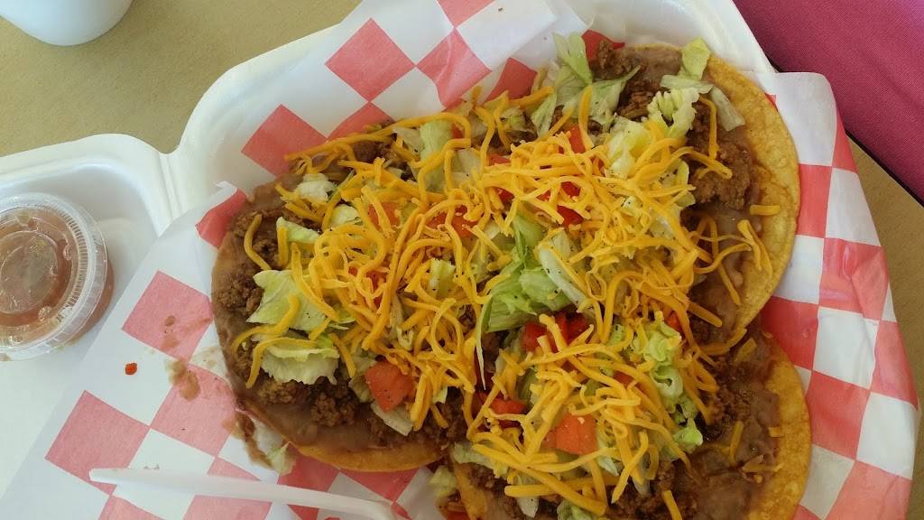 Vicks Famous Hamburgers | restaurant | 618 N Port Ave, Corpus Christi, TX 78408, USA | 3618825082 OR +1 361-882-5082