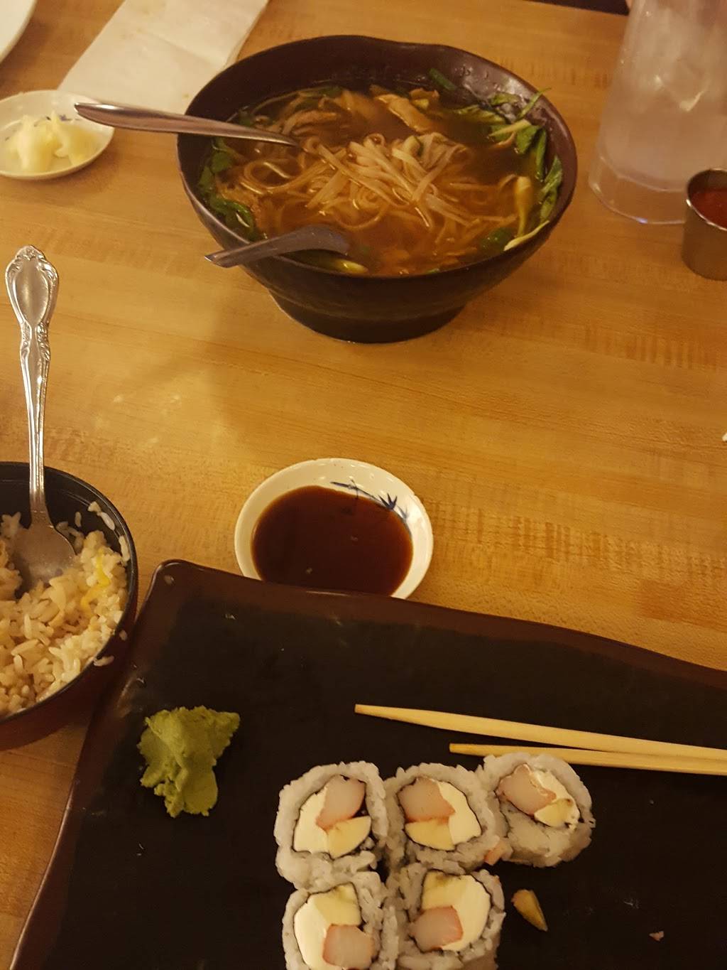 Taiko Noodles & Sushi Bar | restaurant | 125 W Broad St, Cookeville, TN 38501, USA | 9315280345 OR +1 931-528-0345