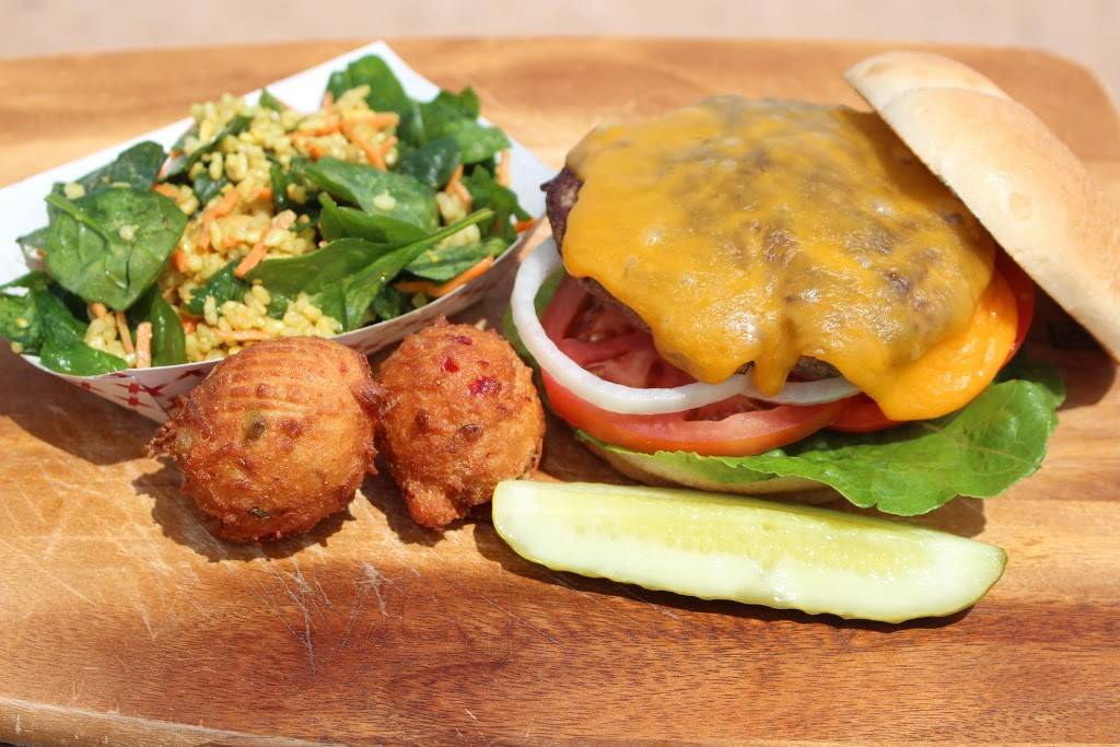 High Tides At Snack Jack | restaurant | 2805 S Ocean Shore Blvd, Flagler Beach, FL 32136, USA | 3864393344 OR +1 386-439-3344