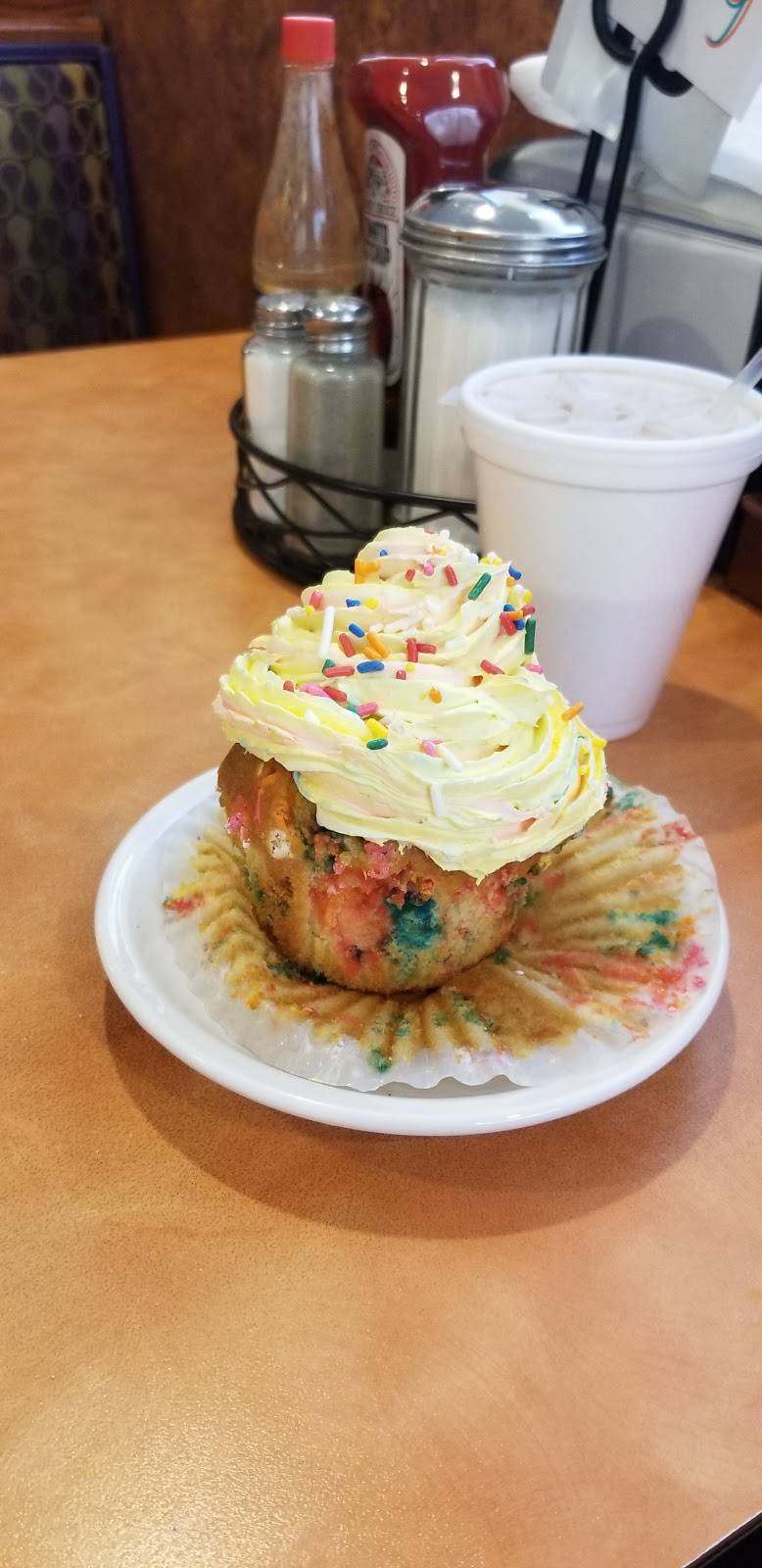 Wyomissing Restaurant and Bakery | bakery | 1245 Penn Ave, Wyomissing, PA 19610, USA | 6103733353 OR +1 610-373-3353