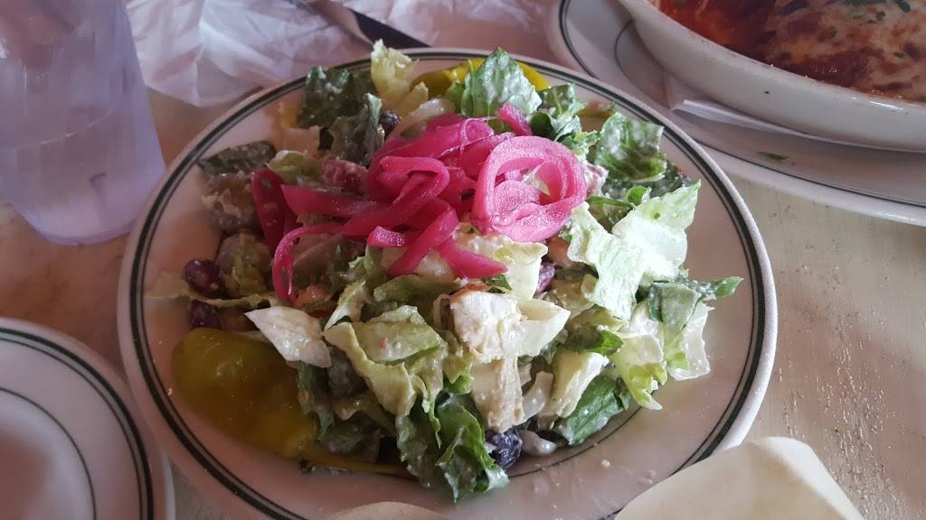 Mandolas Italian | restaurant | 12815 Shops Pkwy #400, Bee Cave, TX 78738, USA | 5126008500 OR +1 512-600-8500