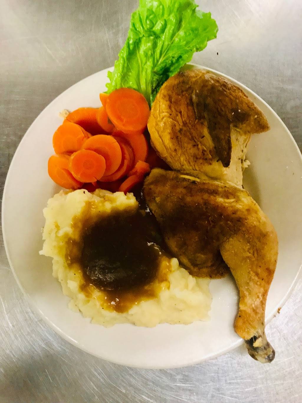 Libby’s Sweet Soul Kitchen | restaurant | 26423 W 8 Mile Rd, Redford Charter Twp, MI 48240, USA | 3137664857 OR +1 313-766-4857