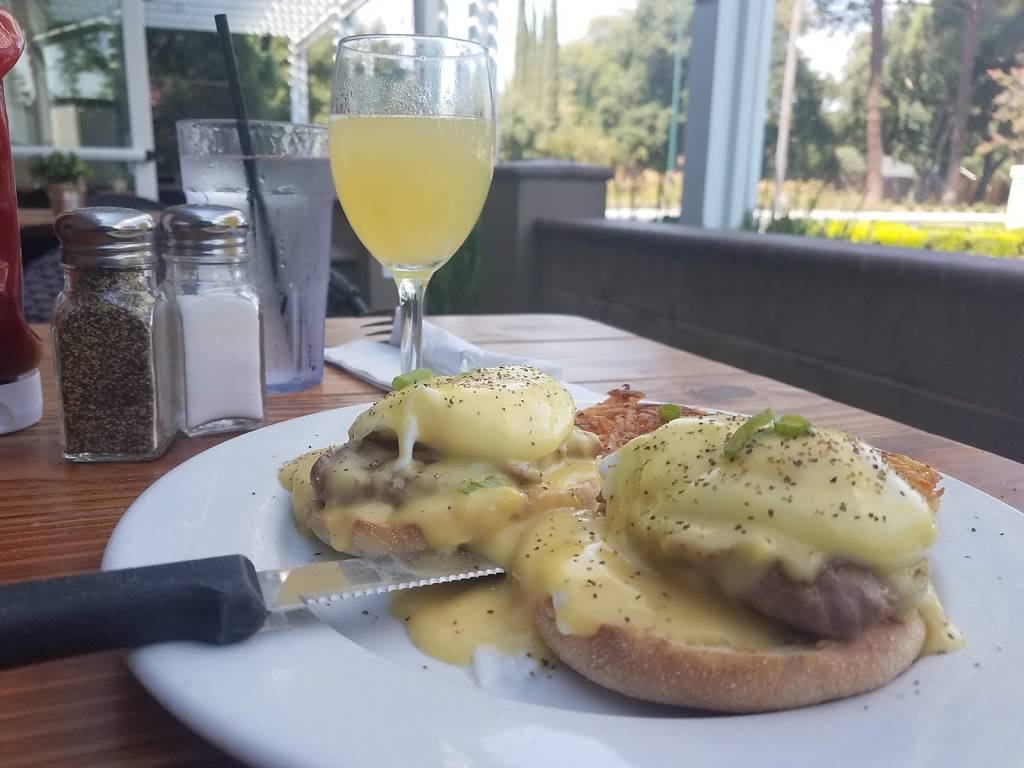 Magoos Grill of Pleasant Hill | restaurant | 1250 Contra Costa Blvd # 203, Pleasant Hill, CA 94523, USA | 9256824868 OR +1 925-682-4868