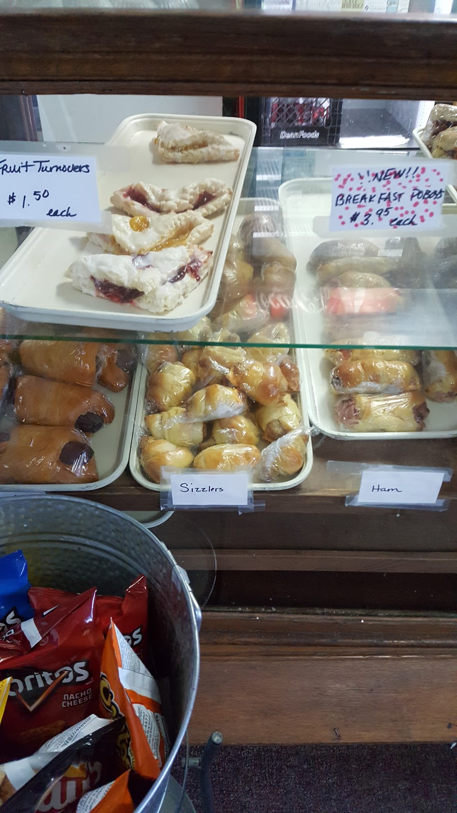 Jerrys Donut Shop | bakery | 3004 Carter St, Vidalia, LA 71373, USA | 3183363002 OR +1 318-336-3002