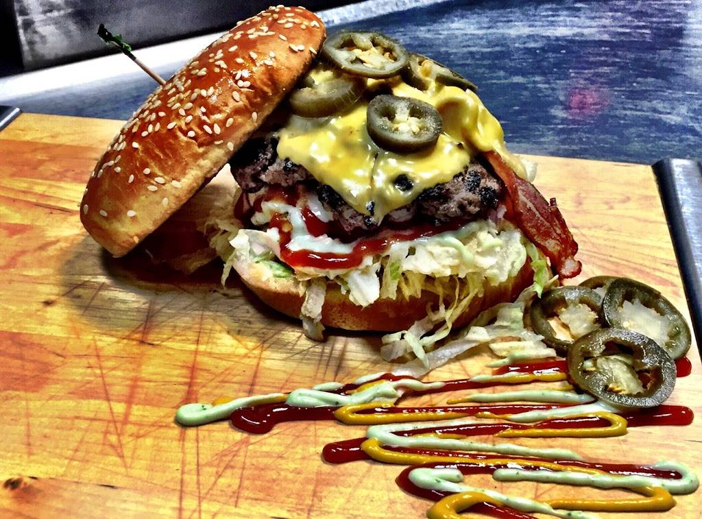 El Arepazoo | restaurant | 3831 W Vine St #57, Kissimmee, FL 34741, USA | 4074834813 OR +1 407-483-4813