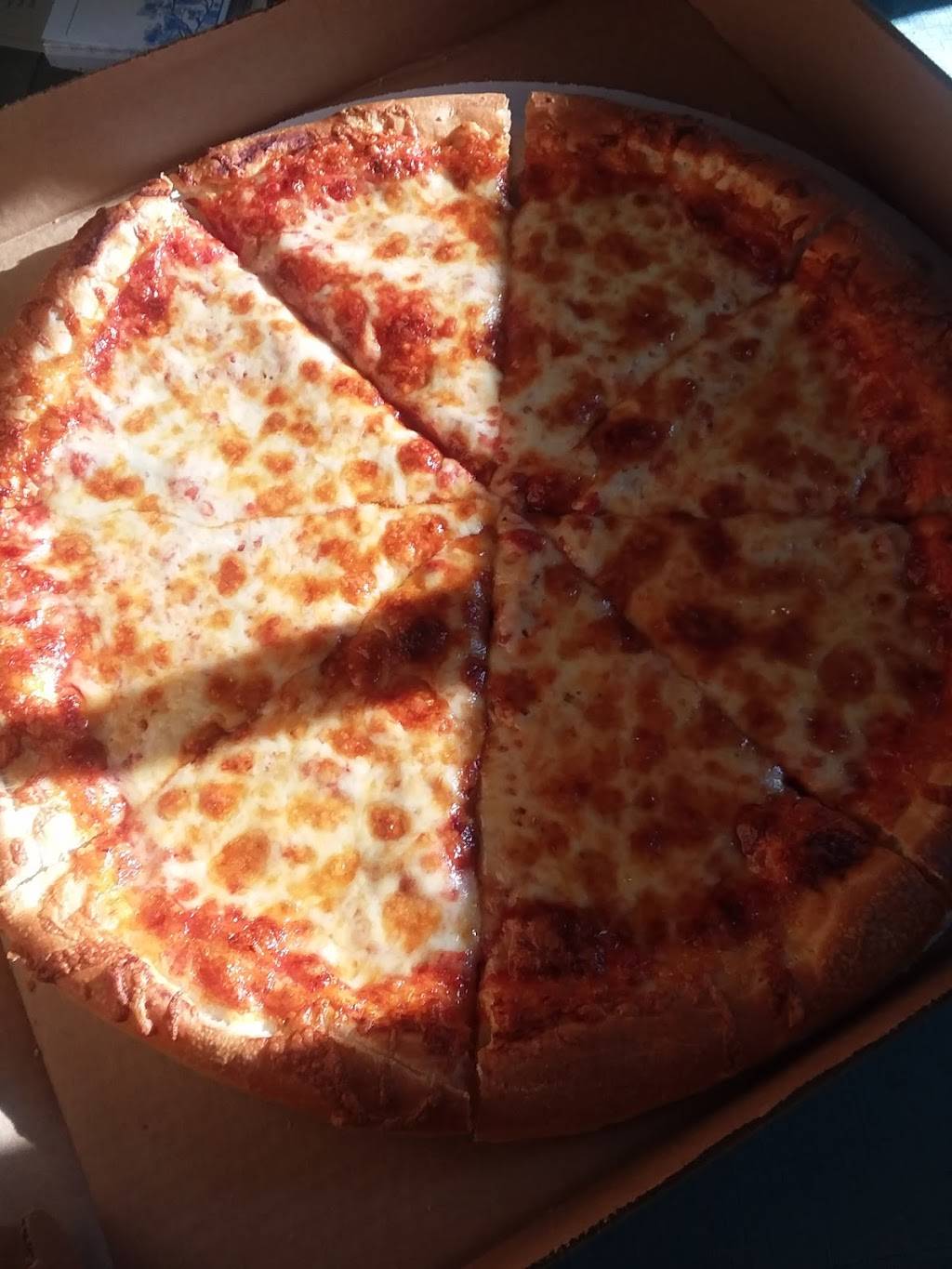 Waynes Pizza | restaurant | 93 W Boylston St, Worcester, MA 01606, USA | 5088526326 OR +1 508-852-6326