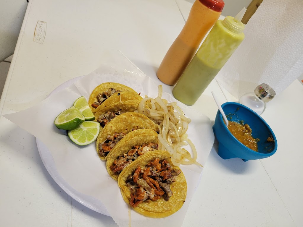 Cuates Taqueria | restaurant | 2215 W Mile 5 Rd lot 16, Mission, TX 78573, USA | 9567667320 OR +1 956-766-7320