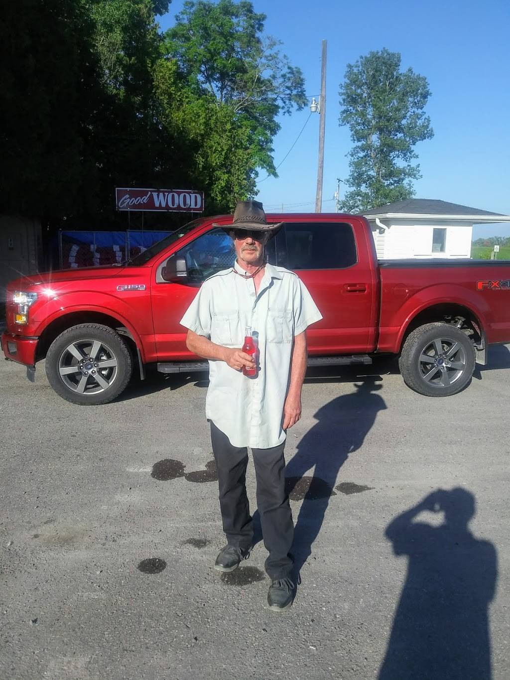 Pollywogs | restaurant | 250 PresquIle Pkwy, Brighton, ON K0K 1H0, Canada | 5196147507 OR +1 519-614-7507