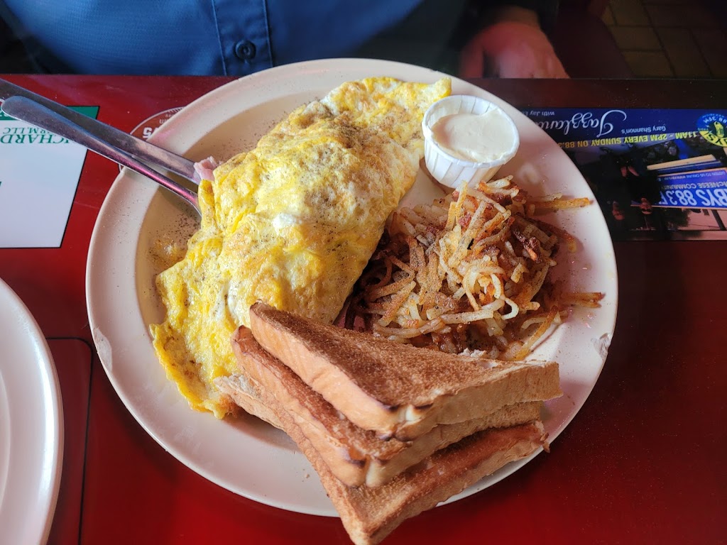 KDs Diner | restaurant | 240 W Prien Lake Rd, Lake Charles, LA 70601, USA | 3374792009 OR +1 337-479-2009