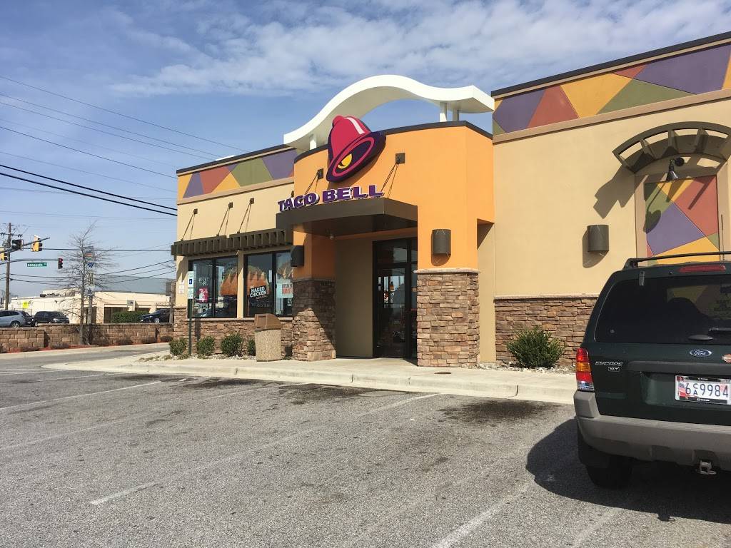 Taco Bell | meal takeaway | 7501 Annapolis Rd, Landover Hills, MD 20784, USA | 3014590807 OR +1 301-459-0807