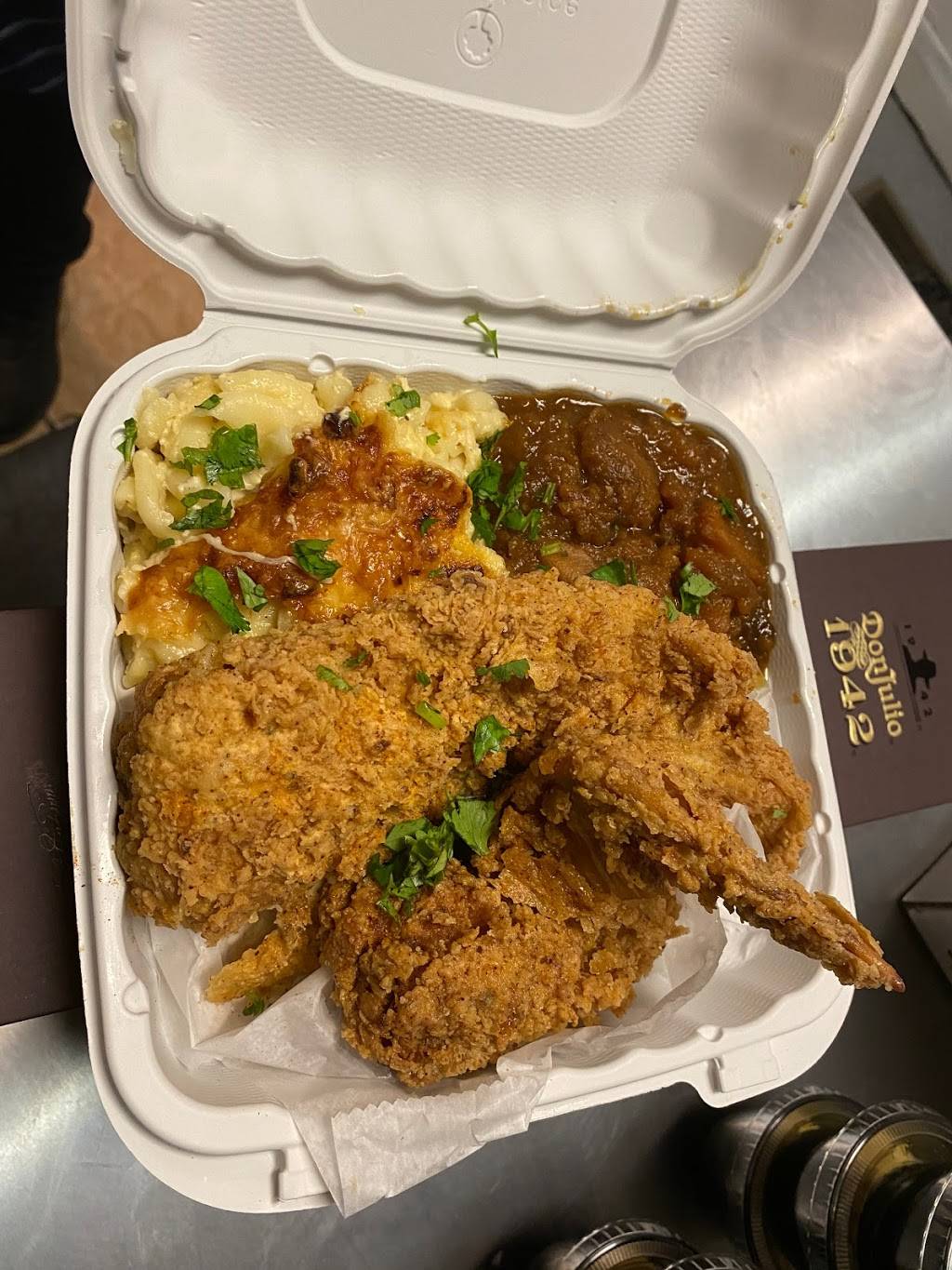 Dakari Soul Food | restaurant | 3720 S Hanover St, Brooklyn, MD 21225, USA | 4103500173 OR +1 410-350-0173