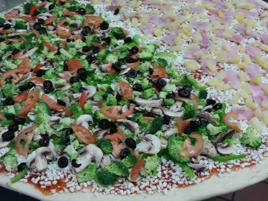 Super Pizza Veloz | restaurant | 7625 Eastern Ave A, Bell Gardens, CA 90201, USA | 5628066100 OR +1 562-806-6100