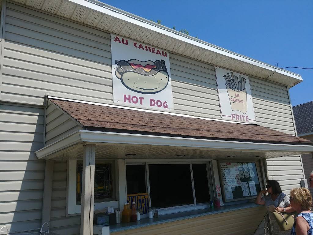 Au Casseau | restaurant | 95 Rue Principale, Fassett, QC J0V 1H0, Canada | 8194235866 OR +1 819-423-5866