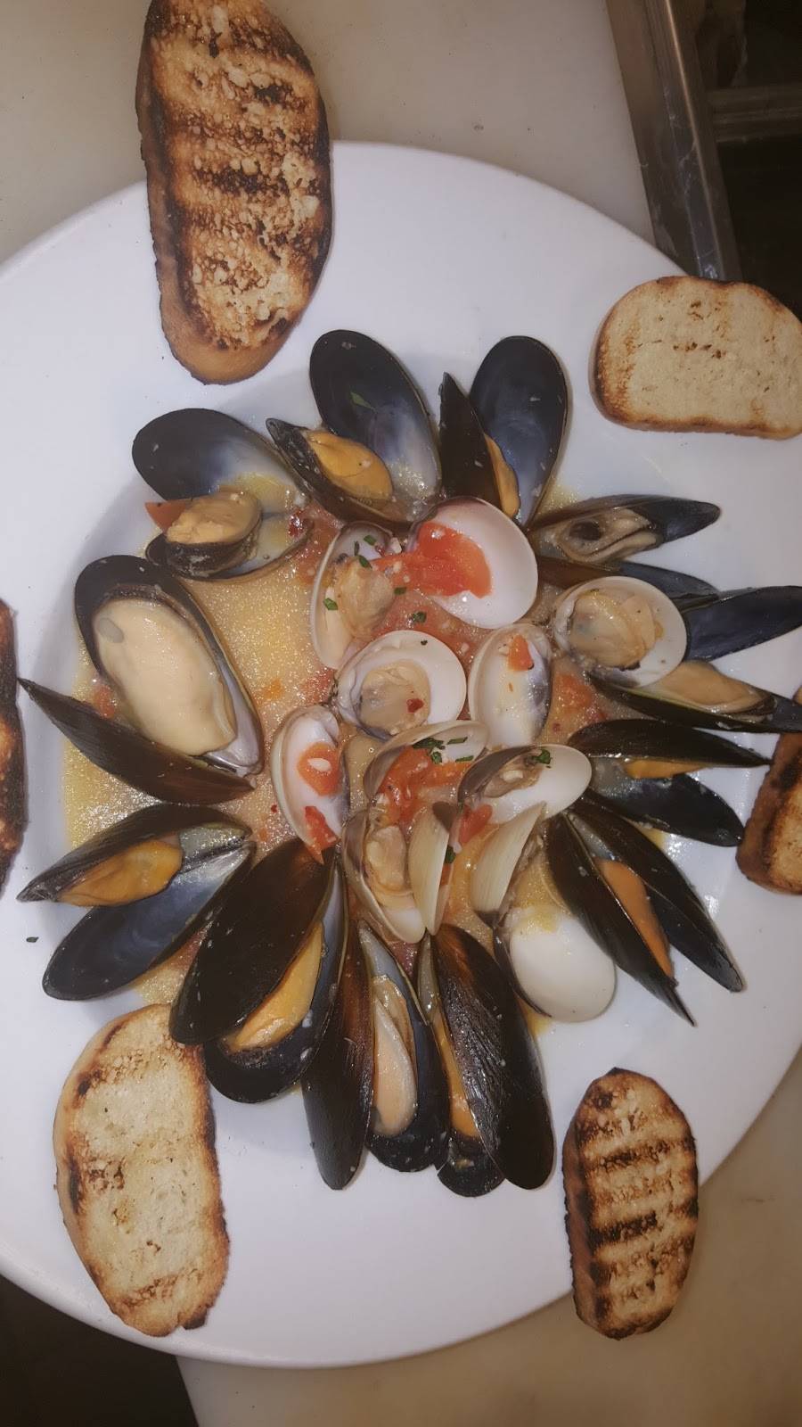 Bella Noche Italian Restaurant | restaurant | 2061 Hog Mountain Rd, Watkinsville, GA 30677, USA | 7063104414 OR +1 706-310-4414