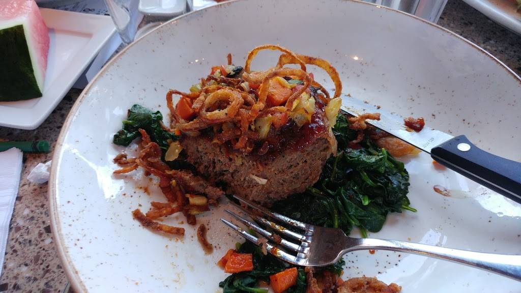 Lazy Dog Restaurant & Bar | restaurant | 4805 Hacienda Dr, Dublin, CA 94568, USA | 9253613690 OR +1 925-361-3690