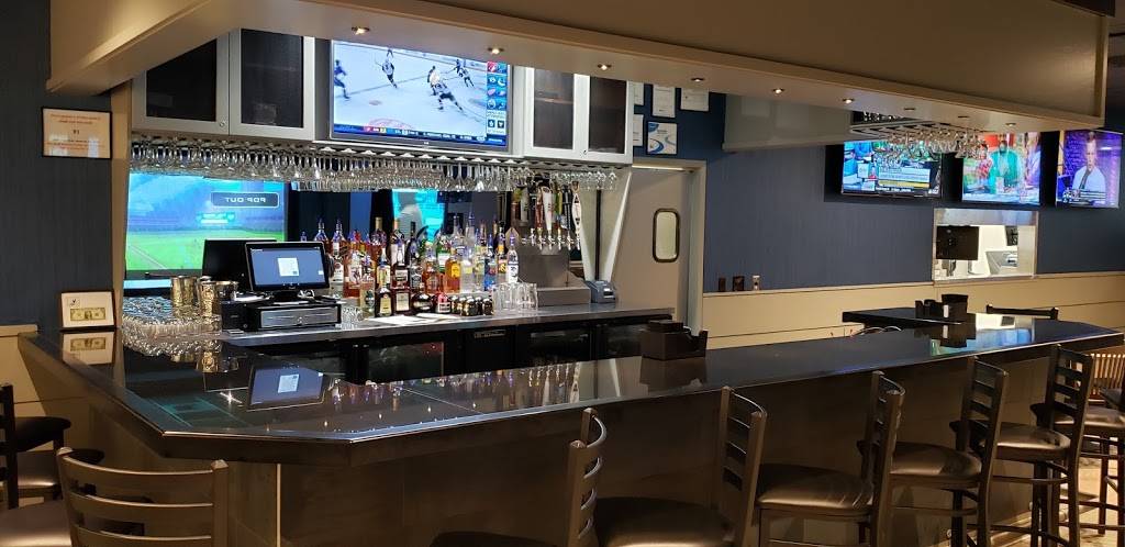 Topgolf Swing Suite at The Sweet Spot | restaurant | 2805 Lehigh St, Allentown, PA 18103, USA | 6108132536 OR +1 610-813-2536