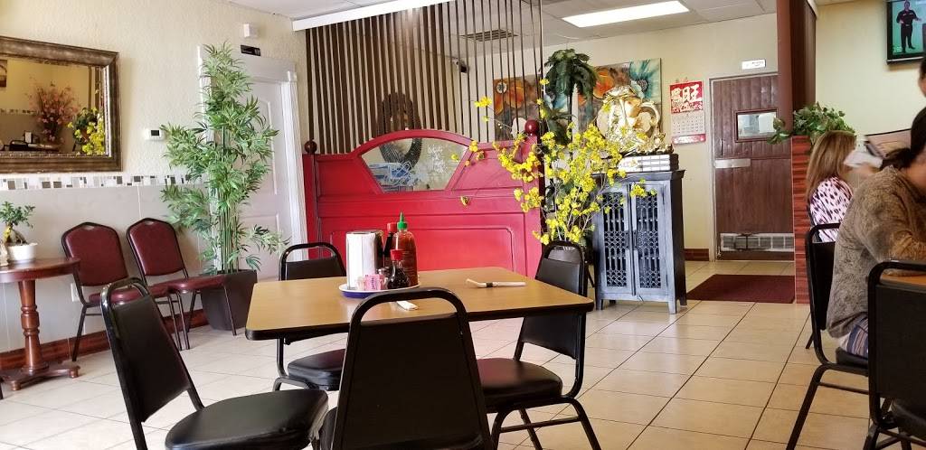 Pho La | restaurant | 13777 Nacogdoches Rd #101, San Antonio, TX 78217, USA | 2105901882 OR +1 210-590-1882