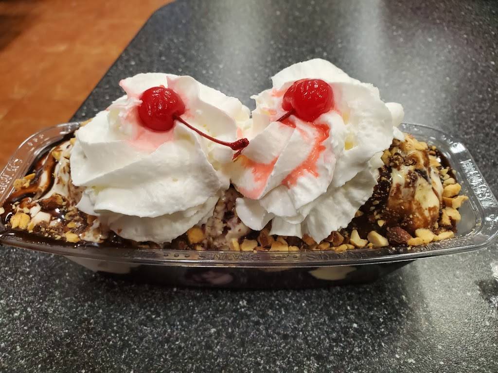 Braums | restaurant | 3400 E Trinity Mills Rd, Carrollton, TX 75006, USA | 9723800110 OR +1 972-380-0110