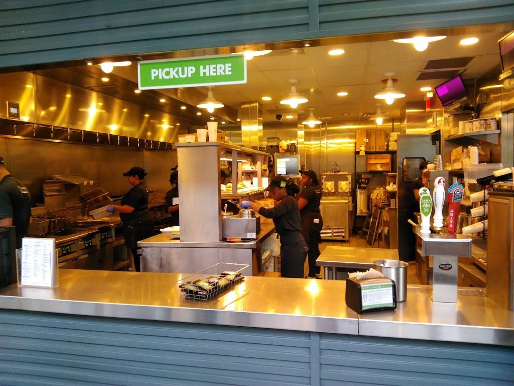 Shake Shack | restaurant | 3200 Chestnut St, Philadelphia, PA 19104, USA | 2673383464 OR +1 267-338-3464