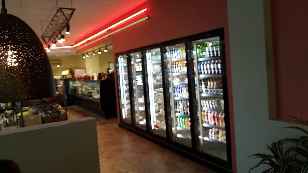 Ginos Italian Deli | restaurant | 6509 Century Ave, Middleton, WI 53562, USA | 6088270999 OR +1 608-827-0999