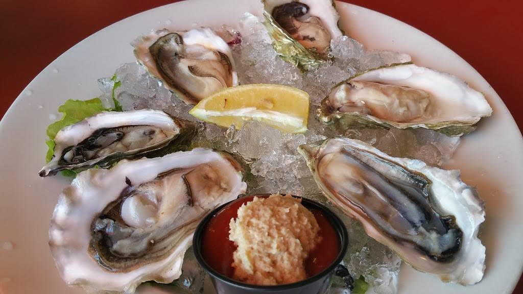 The Big Fish Grill | restaurant | 101 Fishermans Wharf #1, Monterey, CA 93940, USA | 8313727562 OR +1 831-372-7562